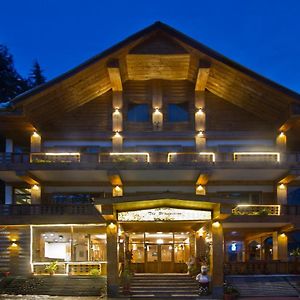 The Whispering Inn By Vivaan